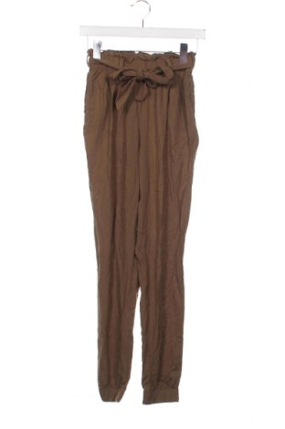 Дамски панталон Bik Bok, Размер XS, Цвят Зелен, Цена 11,60 лв.