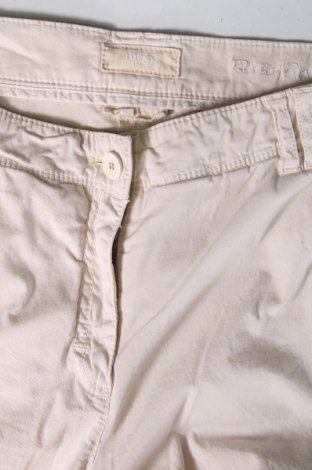 Дамски панталон Brax, Размер L, Цвят Бежов, Цена 26,40 лв.