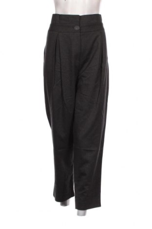 Дамски панталон Caroll, Размер XS, Цвят Сив, Цена 36,50 лв.