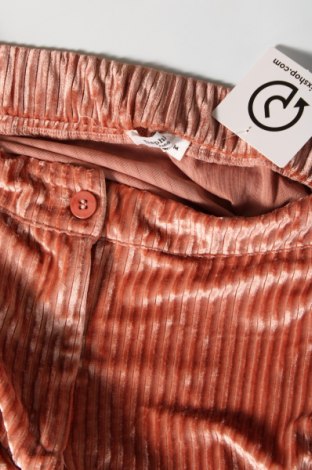 Дамски панталон Daphnea, Размер M, Цвят Розов, Цена 10,15 лв.