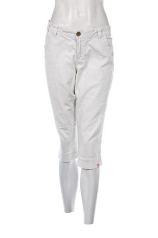 Дамски панталон Edc By Esprit, Размер L, Цвят Бял, Цена 14,08 лв.