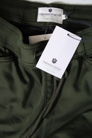 Дамски панталон Freeman T. Porter, Размер M, Цвят Зелен, Цена 21,90 лв.