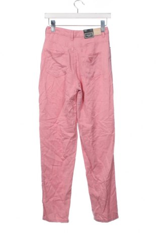 Дамски панталон Guess, Размер XS, Цвят Розов, Цена 150,00 лв.