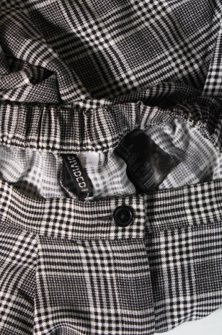 Dámské kalhoty  H&M Divided, Velikost M, Barva Vícebarevné, Cena  97,00 Kč