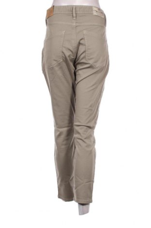 Дамски панталон Herrlicher, Размер L, Цвят Зелен, Цена 21,90 лв.