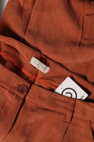 Pantaloni de femei KIKISIX, Mărime M, Culoare Bej, Preț 22,89 Lei