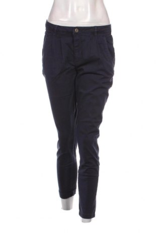 Дамски панталон Karl Marc John, Размер M, Цвят Син, Цена 146,00 лв.