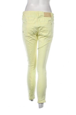 Dámské kalhoty  Marc Cain, Velikost L, Barva Žlutá, Cena  529,00 Kč