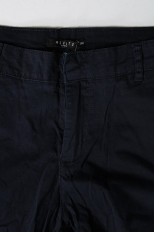 Дамски панталон Mohito, Размер M, Цвят Син, Цена 7,54 лв.