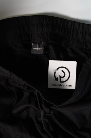 Γυναικείο παντελόνι My Wear, Μέγεθος L, Χρώμα Μαύρο, Τιμή 3,95 €
