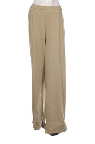 Дамски панталон NA-KD, Размер 3XL, Цвят Бежов, Цена 87,00 лв.