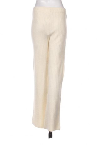 Γυναικείο παντελόνι NA-KD, Μέγεθος L, Χρώμα Εκρού, Τιμή 7,18 €