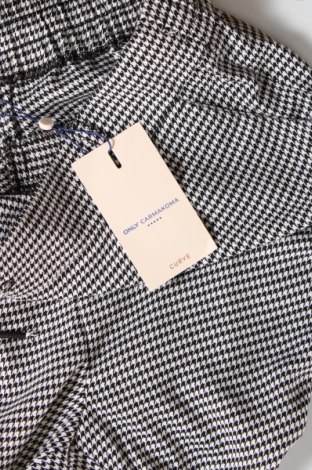 Γυναικείο παντελόνι ONLY Carmakoma, Μέγεθος XL, Χρώμα Πολύχρωμο, Τιμή 8,35 €