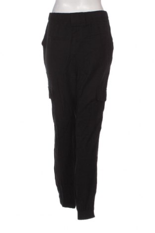 Дамски панталон Object, Размер L, Цвят Черен, Цена 29,00 лв.