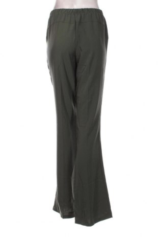 Дамски панталон Piazza Italia, Размер XL, Цвят Зелен, Цена 13,63 лв.