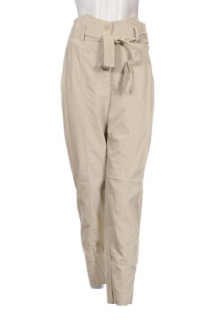 Pantaloni de femei Rinascimento, Mărime M, Culoare Bej, Preț 480,26 Lei