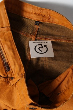 Дамски панталон Un Deux Trois, Размер M, Цвят Кафяв, Цена 29,39 лв.