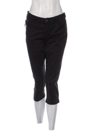 Γυναικείο παντελόνι Yessica, Μέγεθος M, Χρώμα Μαύρο, Τιμή 2,70 €