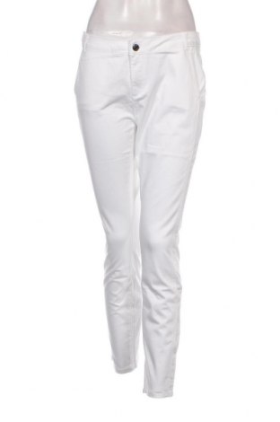 Γυναικείο παντελόνι ZAPA, Μέγεθος M, Χρώμα Λευκό, Τιμή 14,77 €