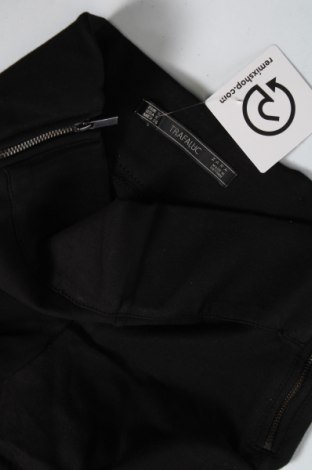Дамски панталон Zara Trafaluc, Размер S, Цвят Черен, Цена 6,60 лв.