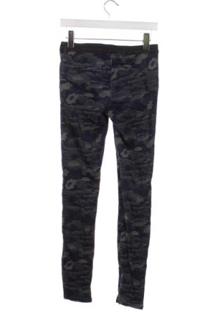 Дамски панталон Zara Trafaluc, Размер S, Цвят Многоцветен, Цена 7,40 лв.