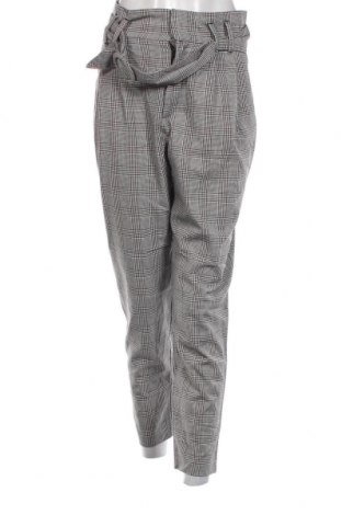 Дамски панталон Zara Trafaluc, Размер M, Цвят Многоцветен, Цена 6,60 лв.