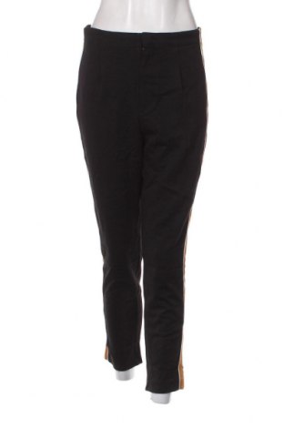 Pantaloni de femei Zara Trafaluc, Mărime S, Culoare Negru, Preț 26,97 Lei
