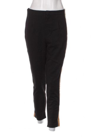 Pantaloni de femei Zara Trafaluc, Mărime S, Culoare Negru, Preț 23,99 Lei