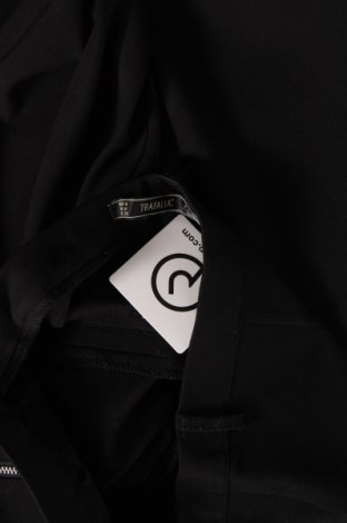 Дамски панталон Zara Trafaluc, Размер M, Цвят Черен, Цена 20,00 лв.