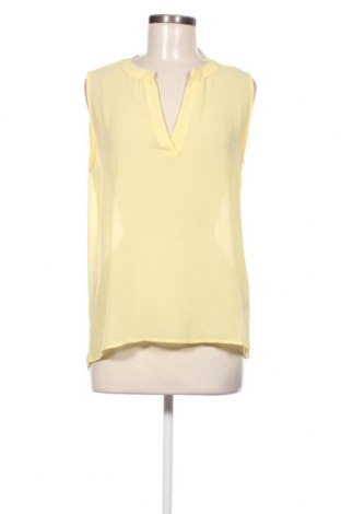 Γυναικείο αμάνικο μπλουζάκι Amisu, Μέγεθος M, Χρώμα Κίτρινο, Τιμή 2,66 €