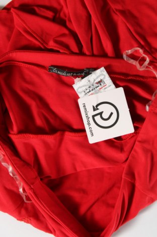 Γυναικείο αμάνικο μπλουζάκι La Mode Est A Vous, Μέγεθος M, Χρώμα Κόκκινο, Τιμή 6,17 €