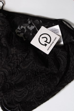 Γυναικείο αμάνικο μπλουζάκι ONLY, Μέγεθος M, Χρώμα Μαύρο, Τιμή 4,18 €