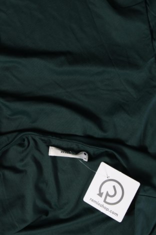 Tricou de damă Reserved, Mărime M, Culoare Verde, Preț 38,27 Lei