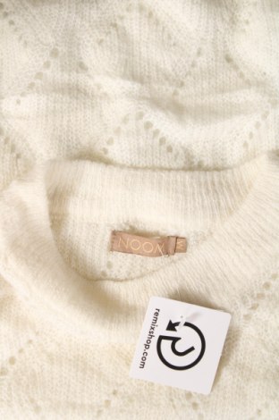 Дамски пуловер Noom, Размер M, Цвят Бял, Цена 15,40 лв.