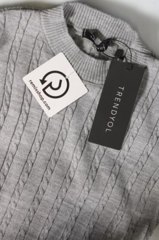 Дамски пуловер Trendyol, Размер M, Цвят Сив, Цена 21,75 лв.