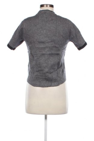 Дамски пуловер Zara Knitwear, Размер M, Цвят Сив, Цена 6,40 лв.