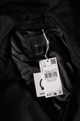 Дамски шлифер Mango, Размер S, Цвят Черен, Цена 136,00 лв.