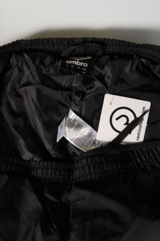 Γυναικείο αθλητικό παντελόνι Umbro, Μέγεθος L, Χρώμα Μαύρο, Τιμή 5,20 €