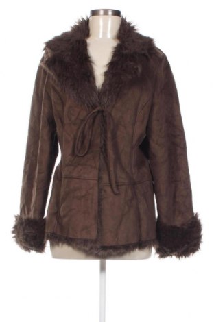 Дамско палто 3 Suisses, Размер M, Цвят Кафяв, Цена 32,10 лв.