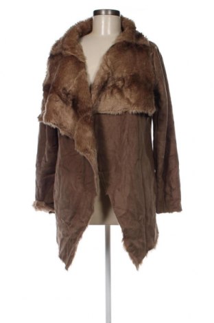 Дамско палто Pull&Bear, Размер L, Цвят Бежов, Цена 37,45 лв.