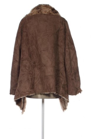 Дамско палто Pull&Bear, Размер L, Цвят Бежов, Цена 32,10 лв.