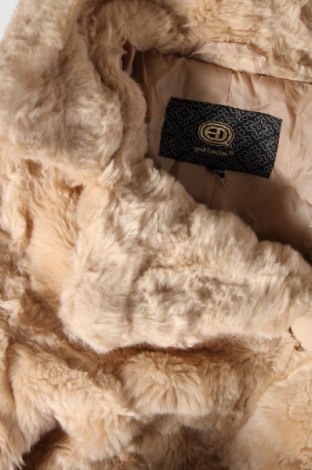 Дамско палто Qed London, Размер M, Цвят Бежов, Цена 22,40 лв.