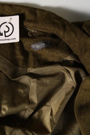 Дамско палто Yessica, Размер M, Цвят Зелен, Цена 53,50 лв.