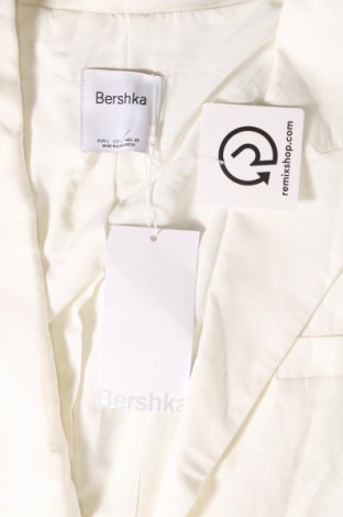 Γυναικείο σακάκι Bershka, Μέγεθος L, Χρώμα Λευκό, Τιμή 36,08 €