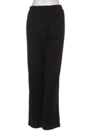 Pantaloni trening de femei Trendyol, Mărime L, Culoare Negru, Preț 190,79 Lei