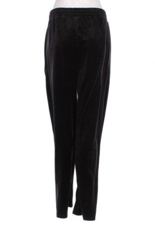 Pantaloni trening de femei Urban Classics, Mărime L, Culoare Negru, Preț 223,68 Lei