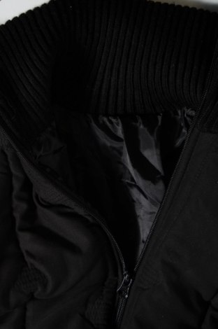 Γυναικείο μπουφάν, Μέγεθος L, Χρώμα Μαύρο, Τιμή 9,33 €