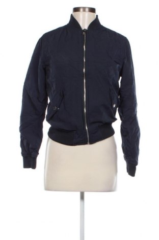 Γυναικείο μπουφάν Bershka, Μέγεθος M, Χρώμα Μπλέ, Τιμή 10,76 €