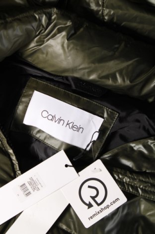 Γυναικείο μπουφάν Calvin Klein, Μέγεθος M, Χρώμα Πράσινο, Τιμή 173,20 €