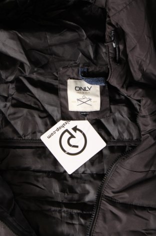 Γυναικείο μπουφάν ONLY, Μέγεθος S, Χρώμα Μαύρο, Τιμή 9,15 €